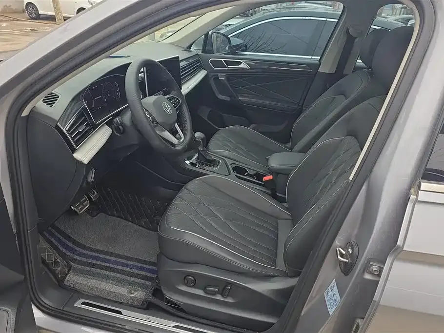Volkswagen Tiguan L 2022 из CN, фото 8
