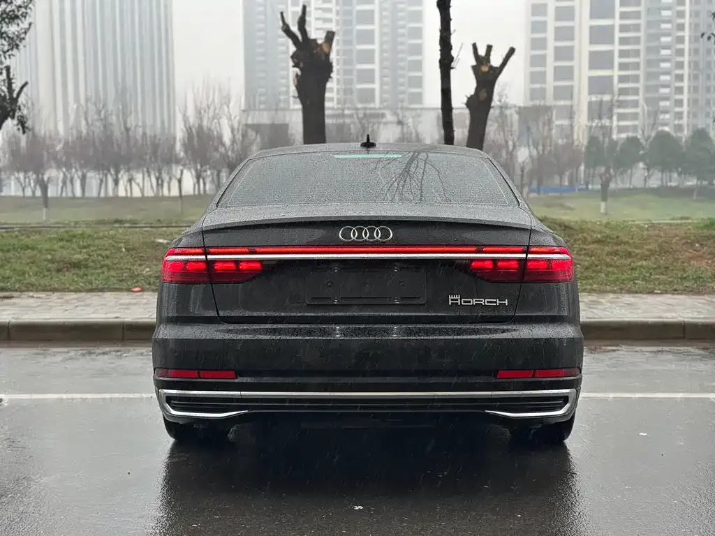 Audi A8 2025 из CN, фото 2