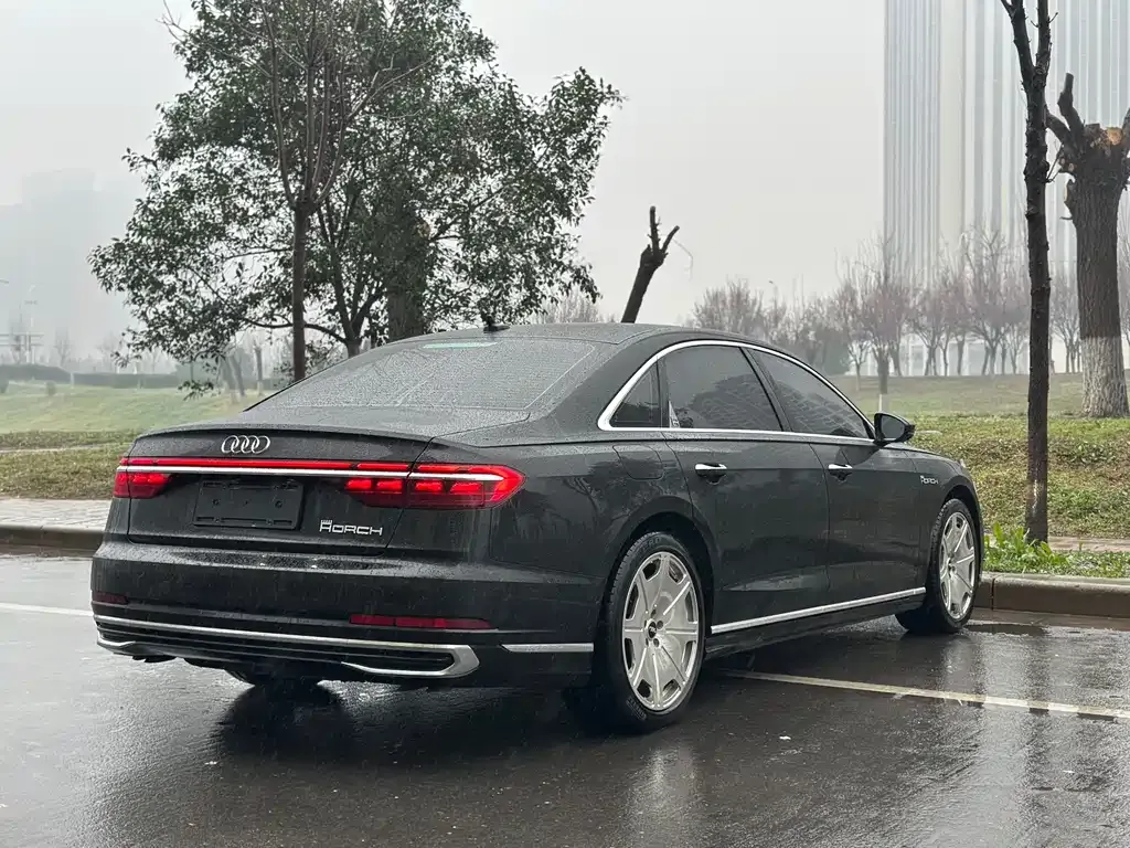 Audi A8 2025 из CN, фото 8