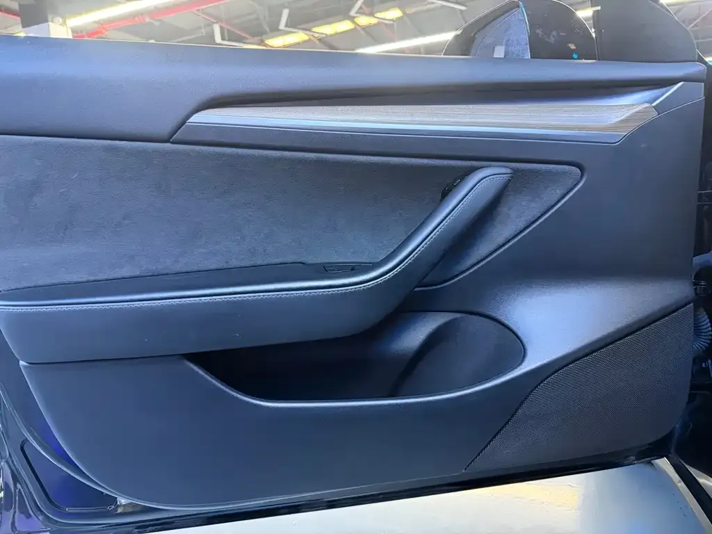 Tesla Model 3 2022 из CN, фото 2