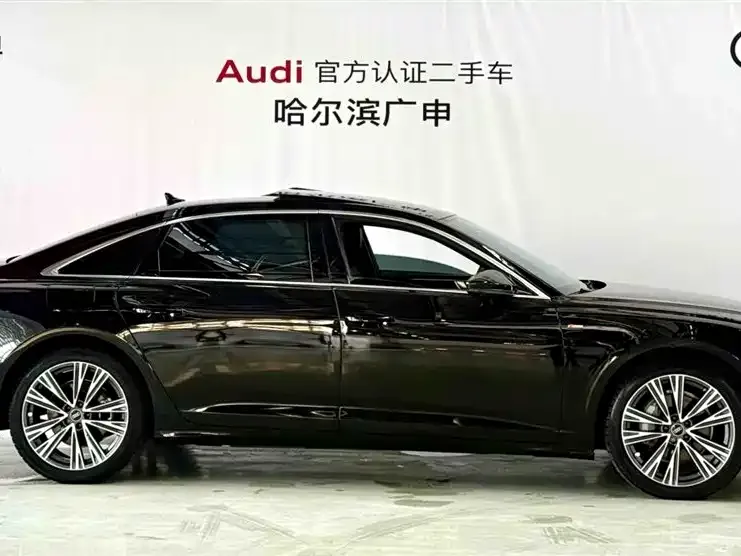 Audi A6L 2024 из CN, фото 2