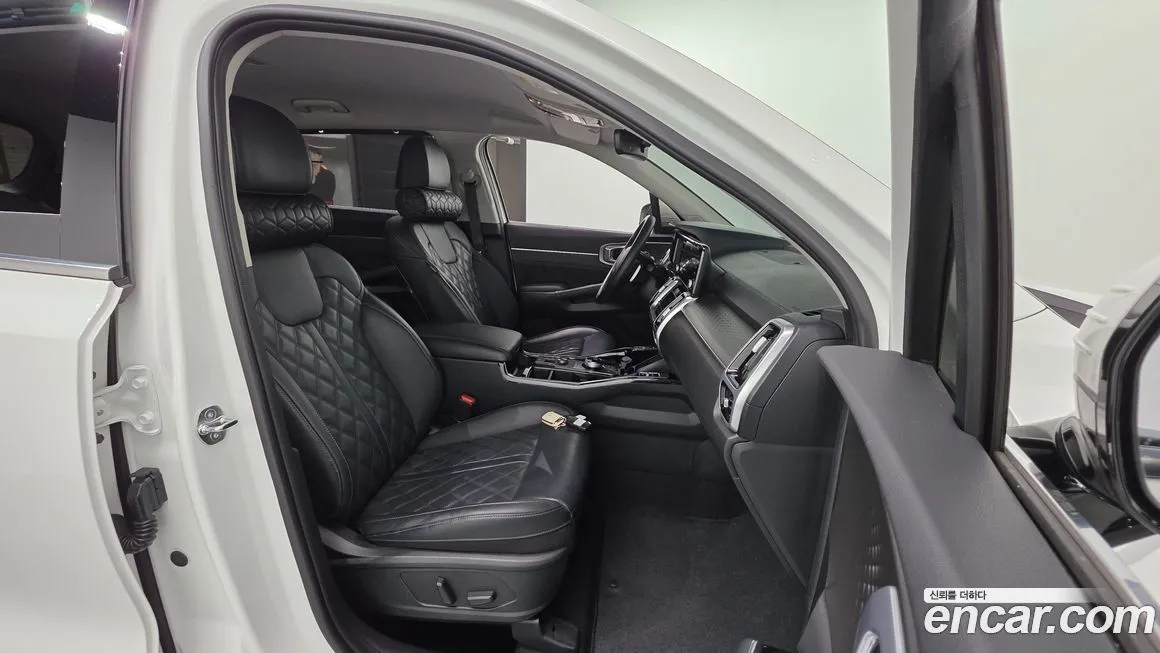 Kia Sorento — фото 5