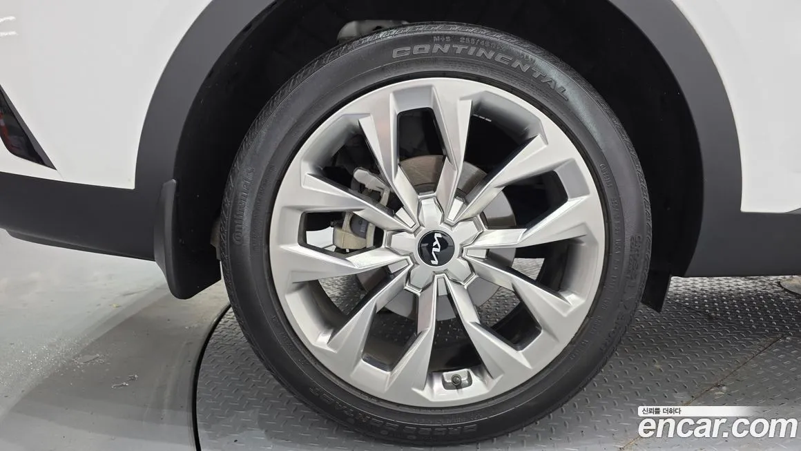 Kia Sorento — фото 6