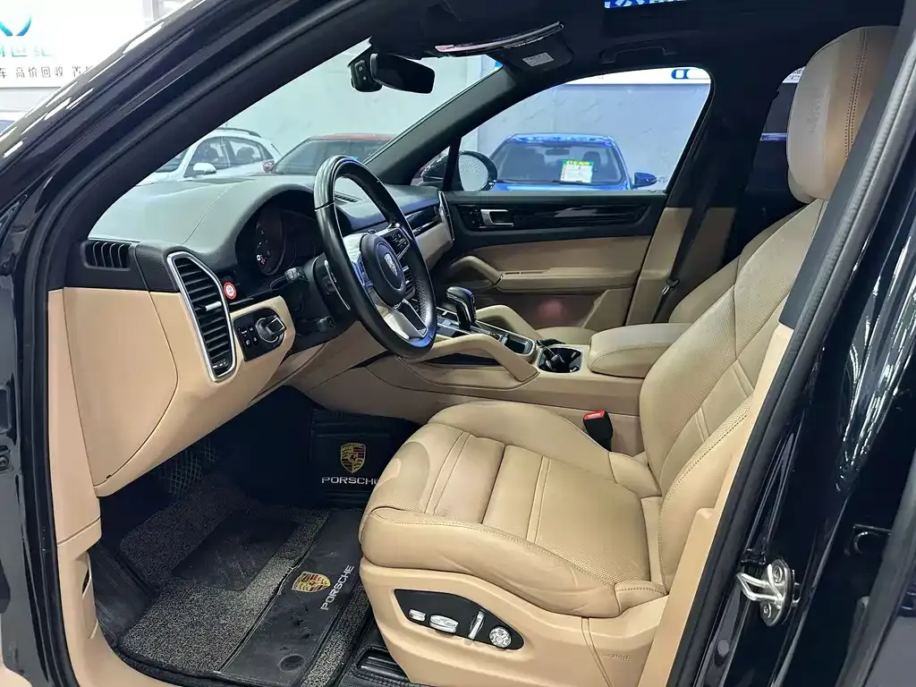 Porsche Cayenne 2021 из CN, фото 3