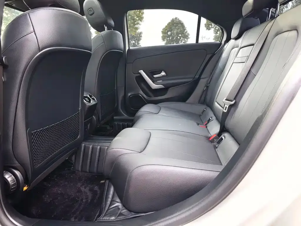 Mercedes-Benz A-Class 2022 из CN, фото 9