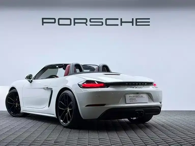Porsche 718 — фото 6
