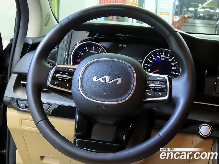 Kia Carnival 2023 из KR, фото 2