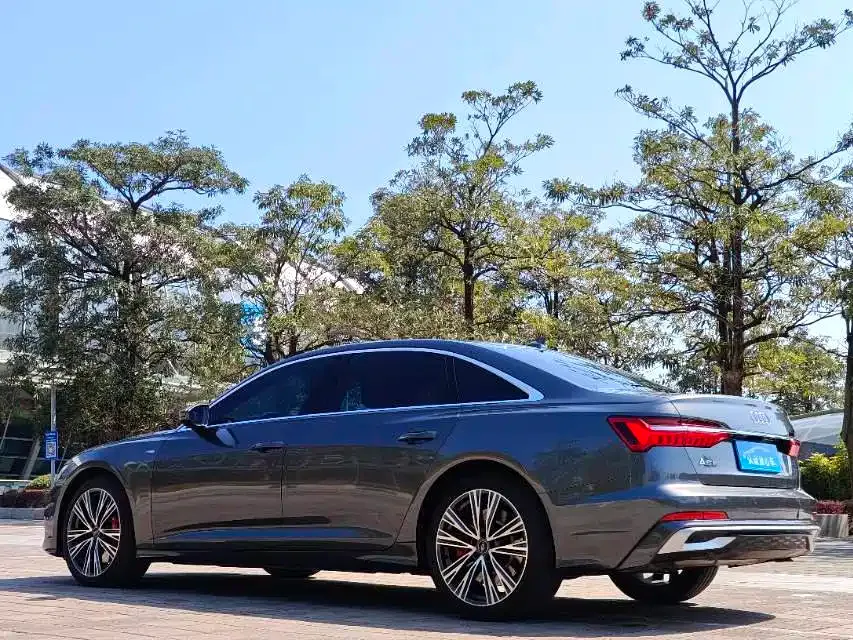 Audi A6L 2022 из CN, фото 8