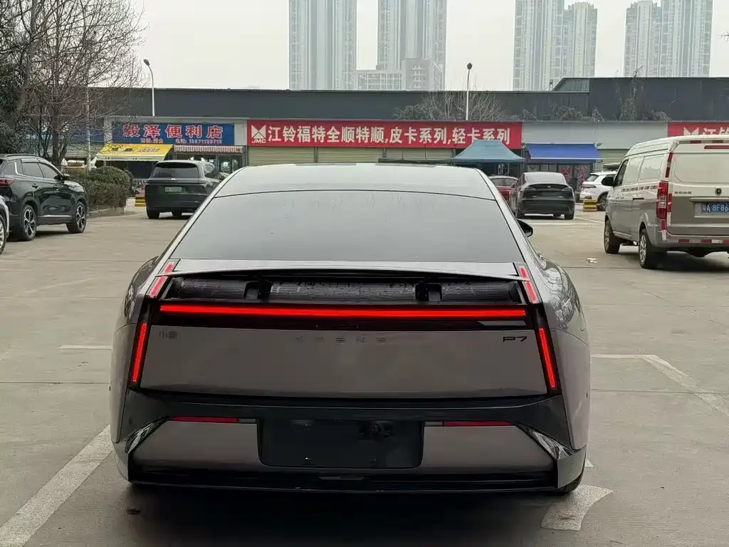 XPeng P7 — фото 7