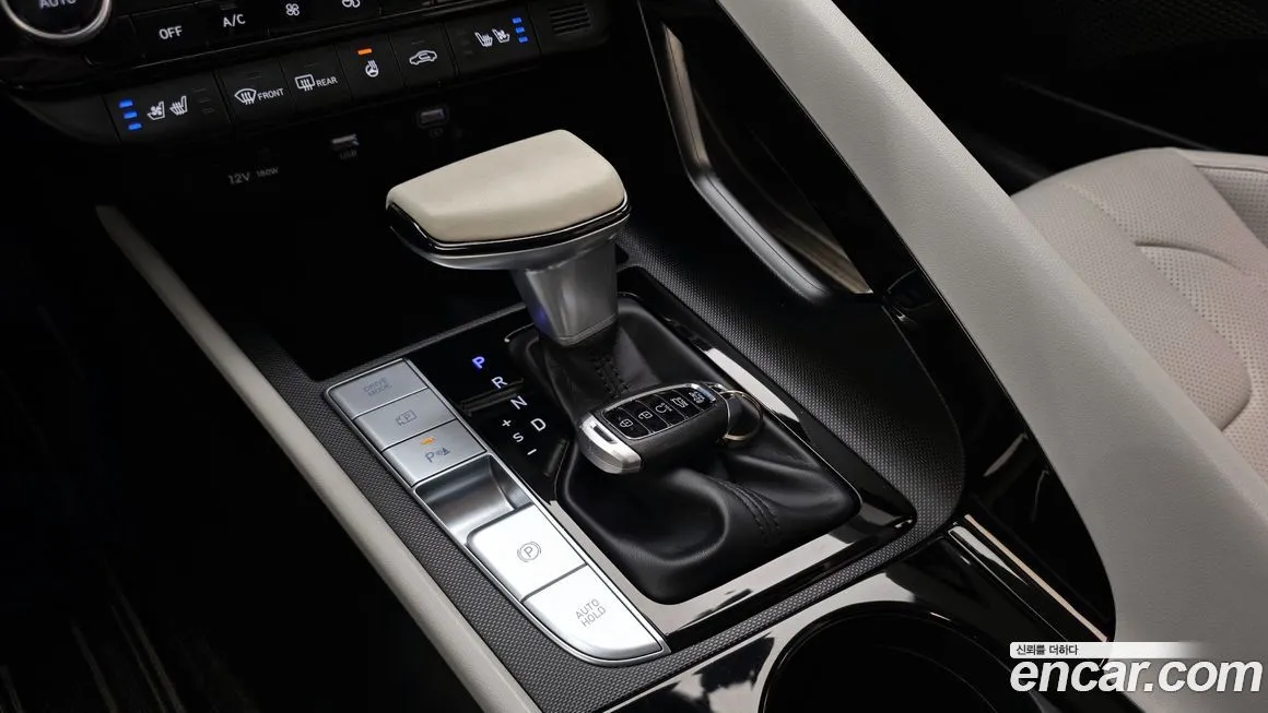 Hyundai AVANTE — фото 3