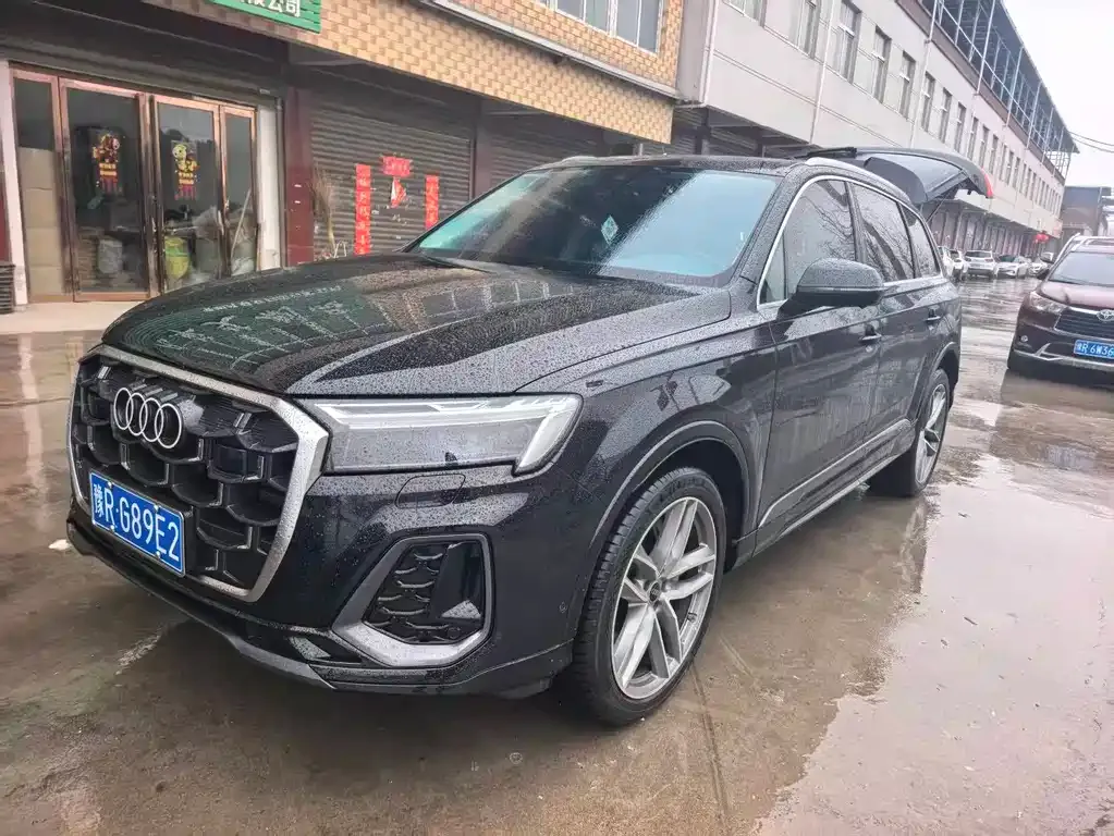 Audi Q7 — фото 2