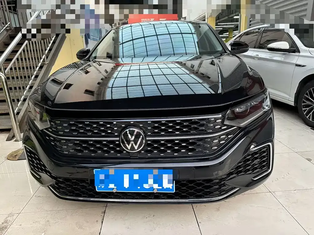Volkswagen Passat — фото 6