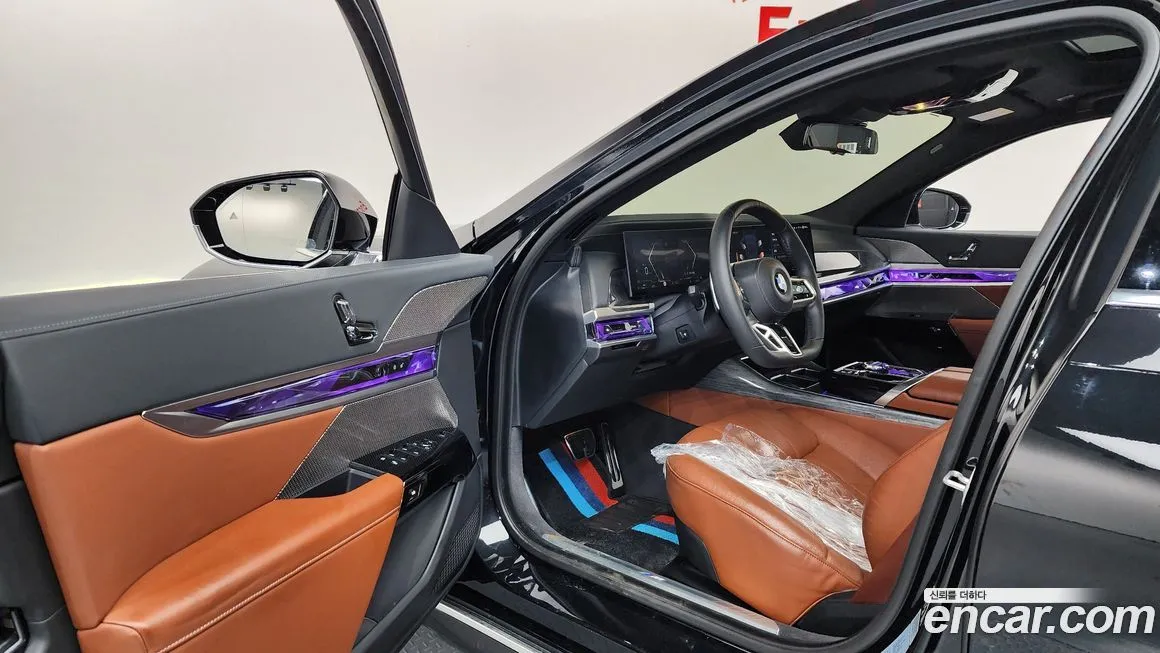 BMW 7-Series 2024 из KR, фото 2