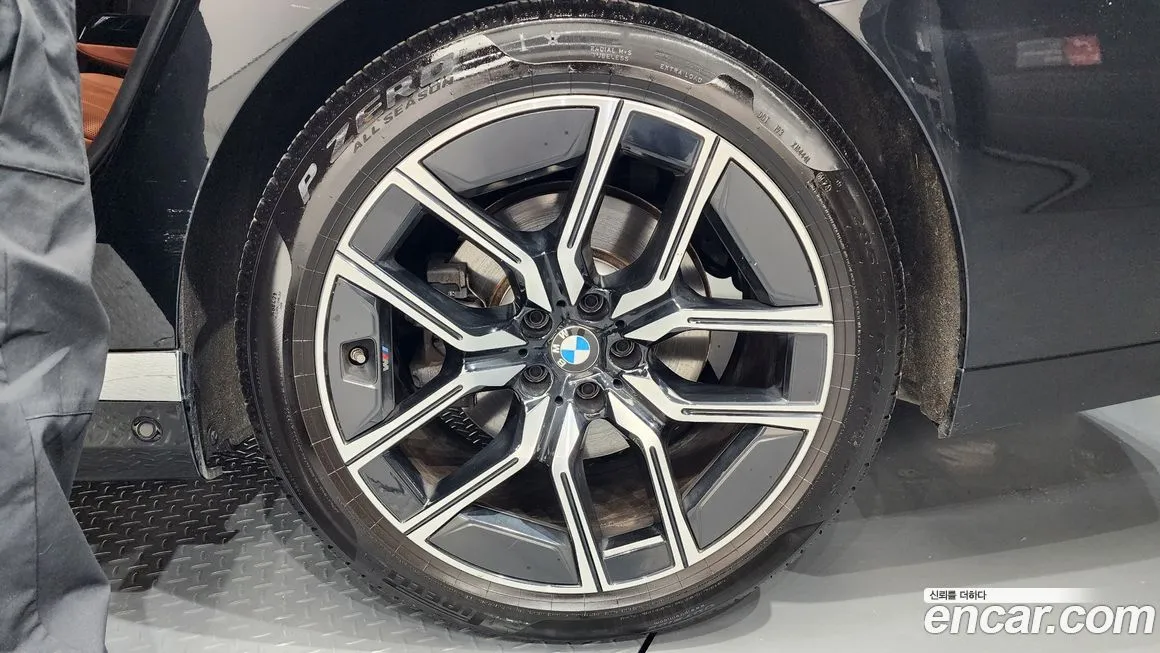 BMW 7-Series 2024 из KR, фото 10