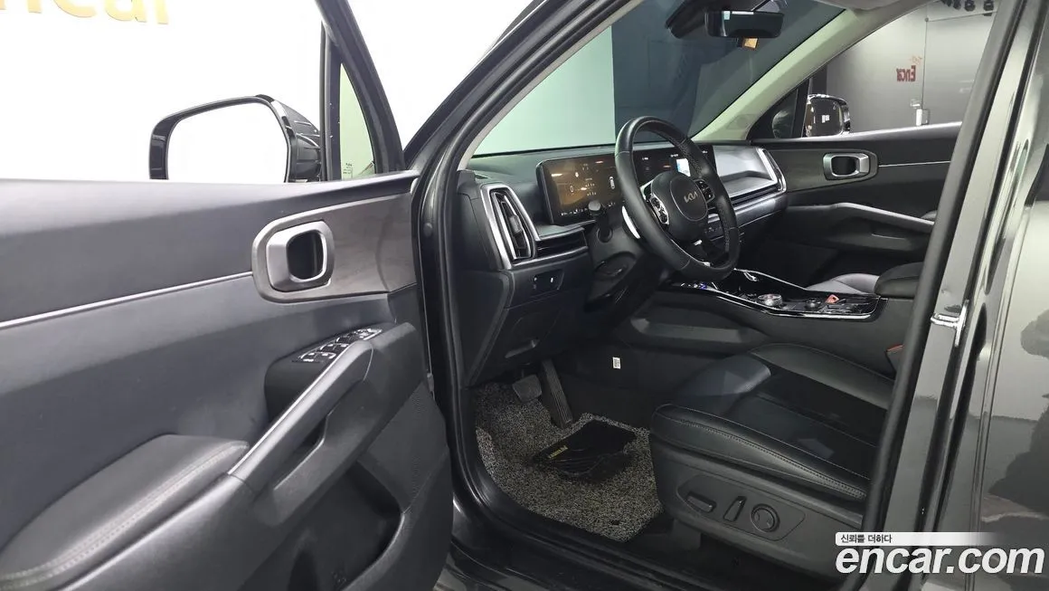 Kia Sorento — фото 5