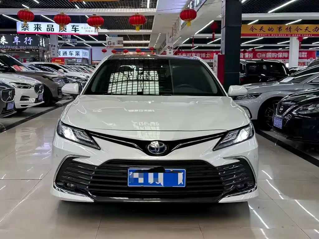 Toyota Camry 2021 из CN, фото 3