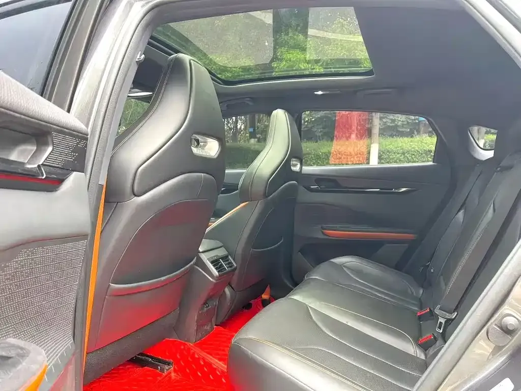 Changan UNI-V 2022 из CN, фото 4