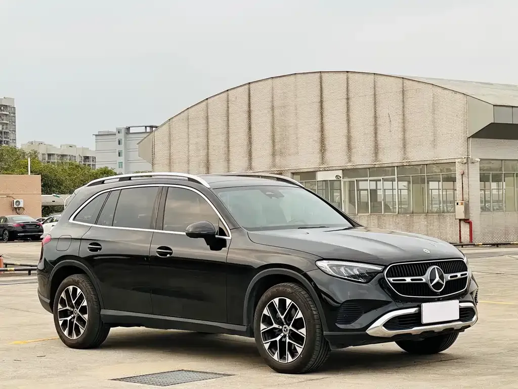 Mercedes-Benz GLC 2023 из CN, фото 3