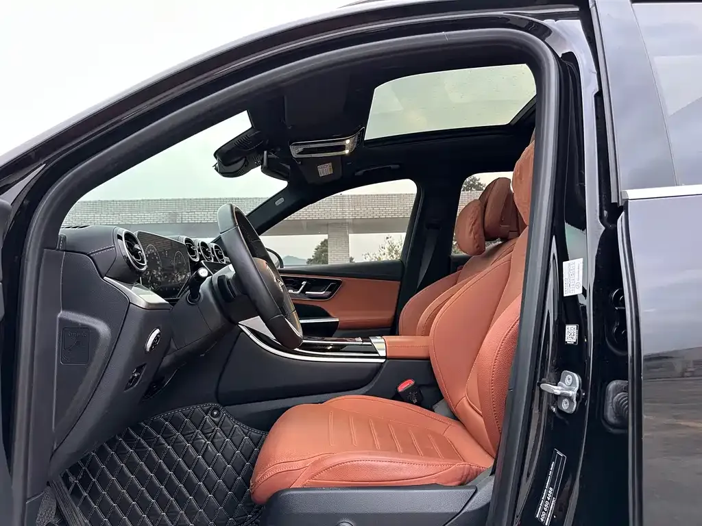 Mercedes-Benz GLC 2023 из CN, фото 4