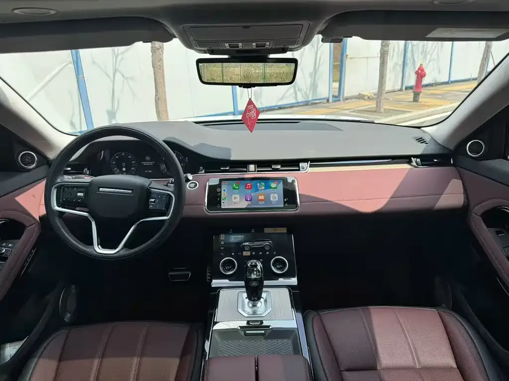 Land Rover Evoque 2023 из CN, фото 2