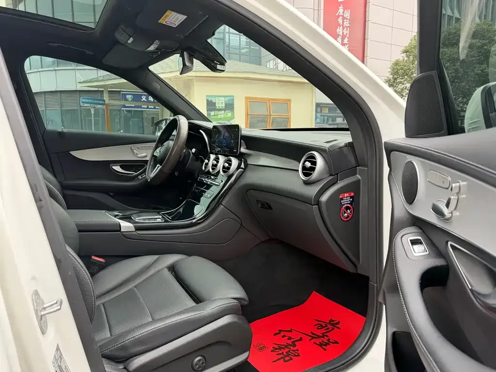 Mercedes-Benz GLC 2022 из CN, фото 2