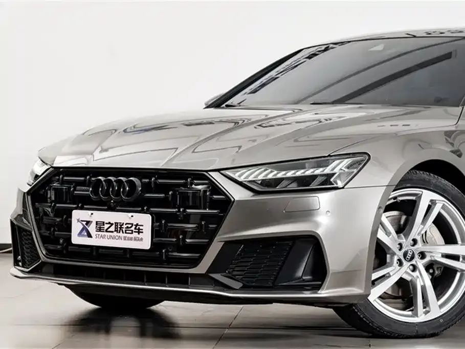 Audi A7L 2023 из CN, фото 6