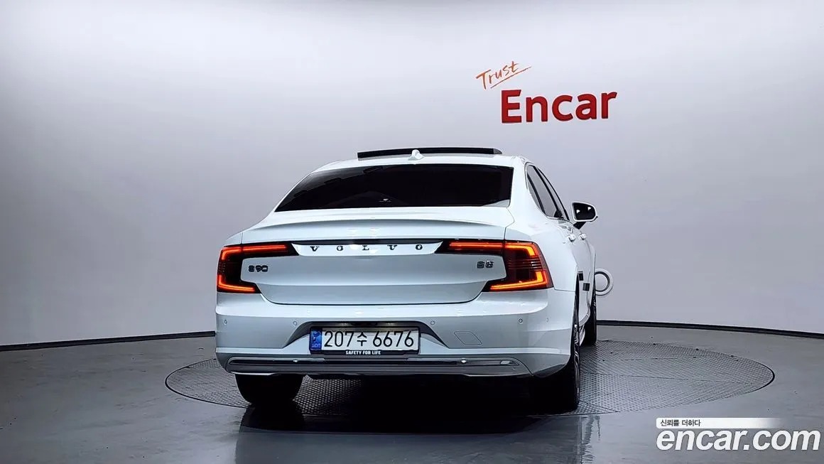Volvo S90 2023 из KR, фото 10