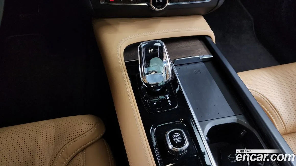 Volvo S90 2023 из KR, фото 8