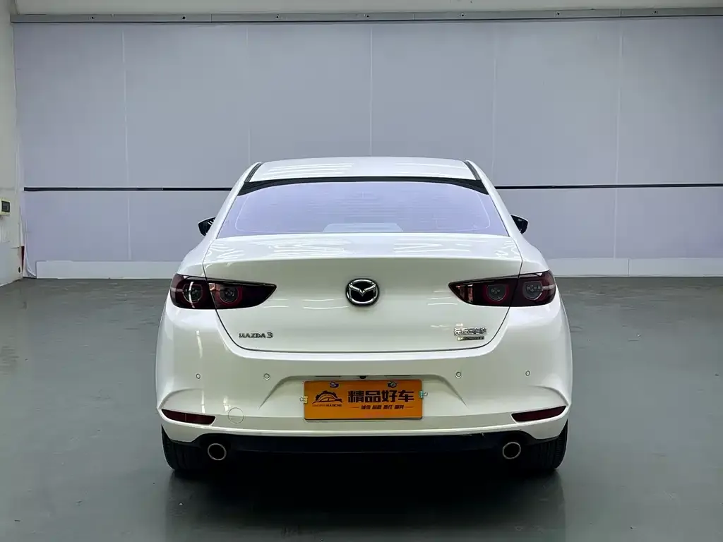 Mazda 3 Axela 2023 из CN, фото 5