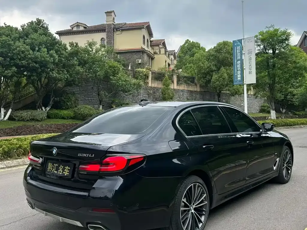 BMW 5 Series — фото 3