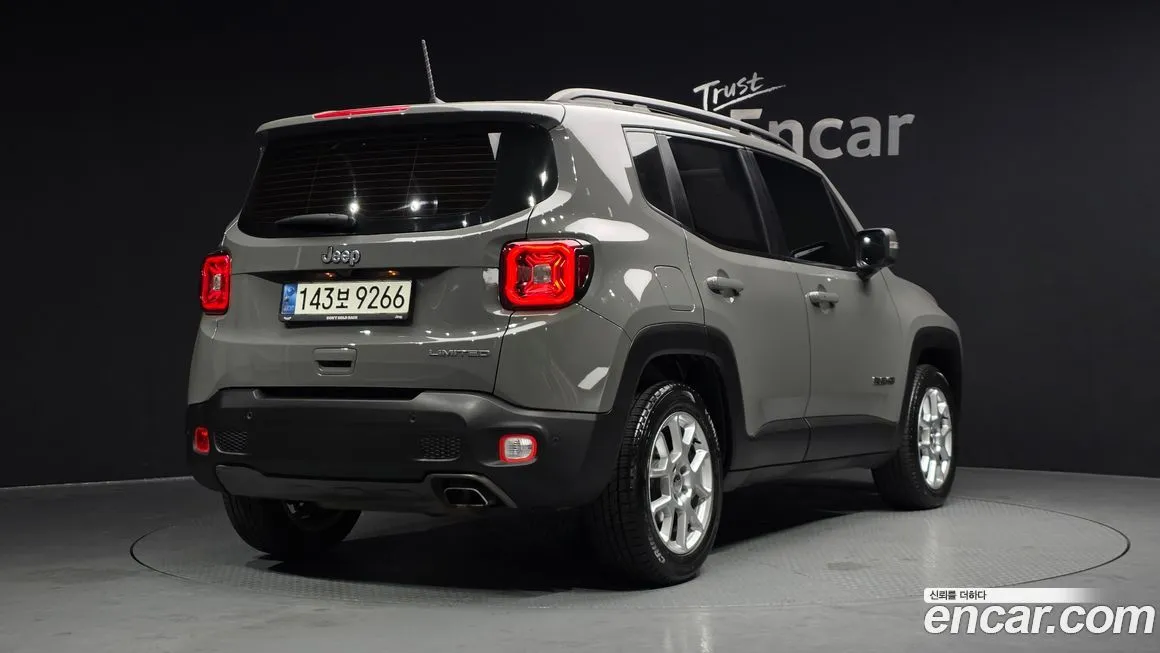 Jeep Renegade 2021 из KR, фото 3
