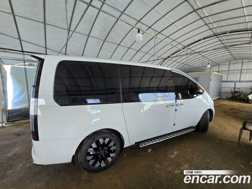 Hyundai Staria 2025 из KR, фото 8