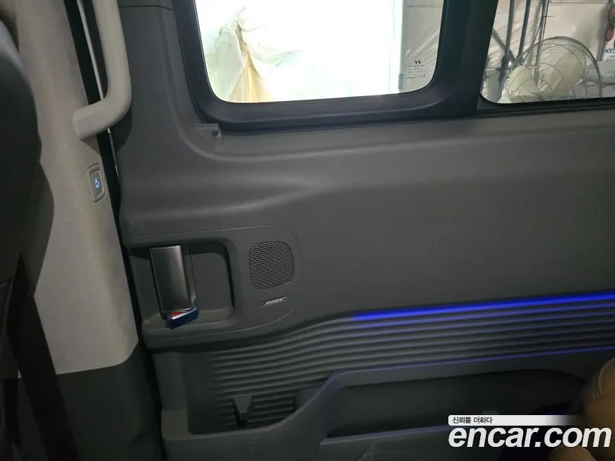 Hyundai Staria 2025 из KR, фото 4