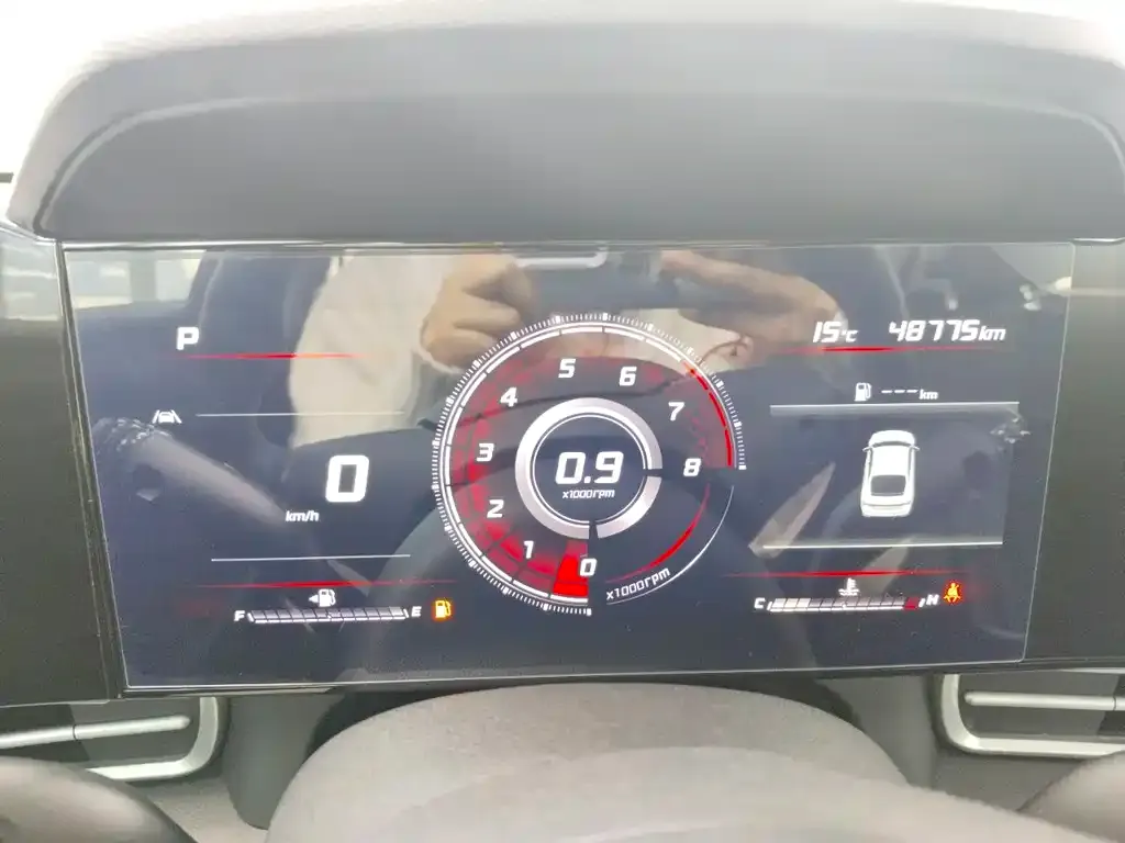 Hyundai Elantra 2023 из CN, фото 3