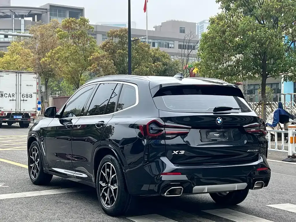 BMW X3 2022 из CN, фото 3