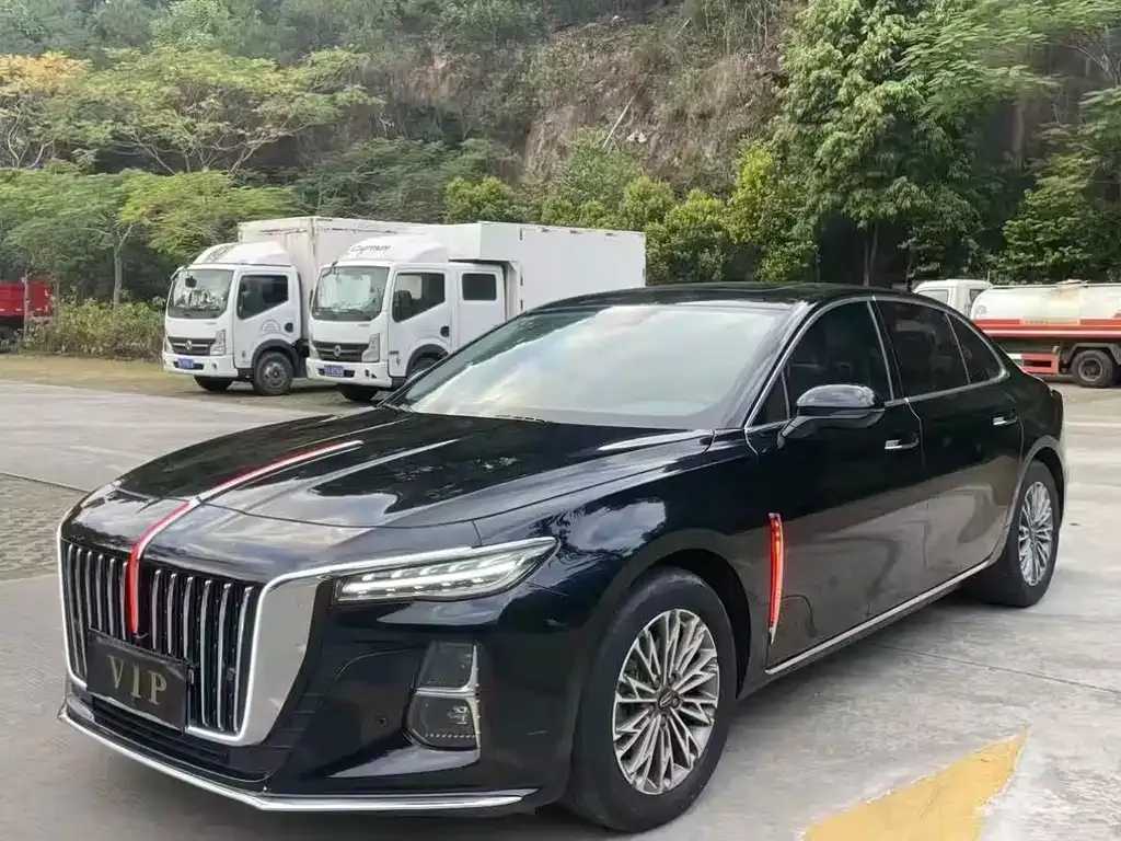 Hongqi H5 — фото 1