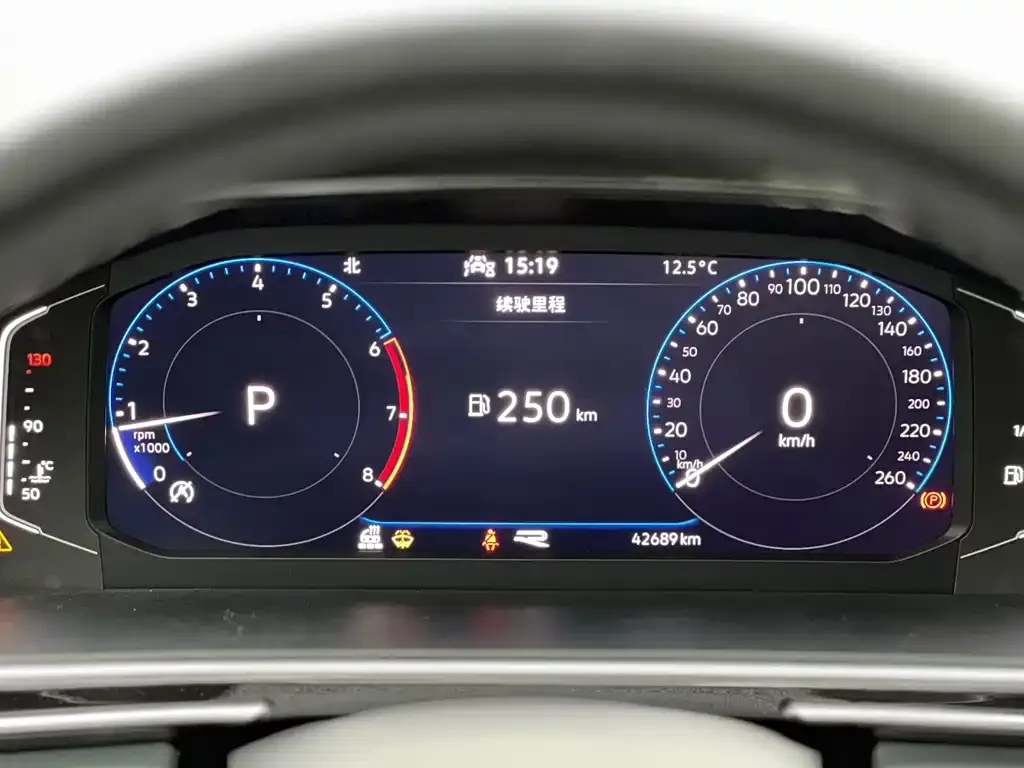Volkswagen Tiguan L 2021 из CN, фото 3