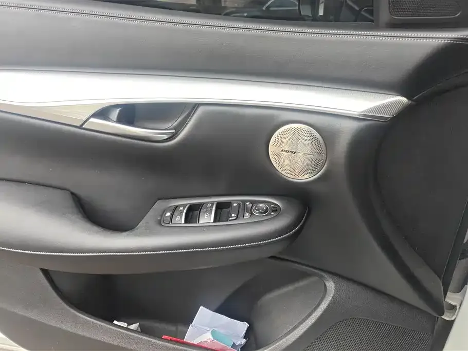 Infiniti QX50 2023 из CN, фото 9