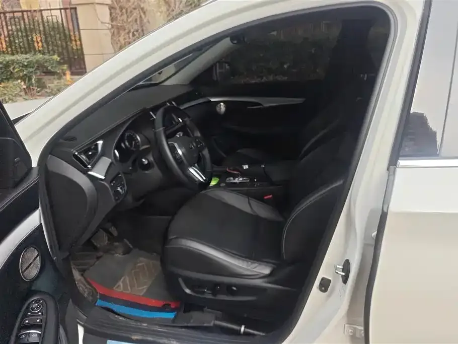 Infiniti QX50 2023 из CN, фото 3