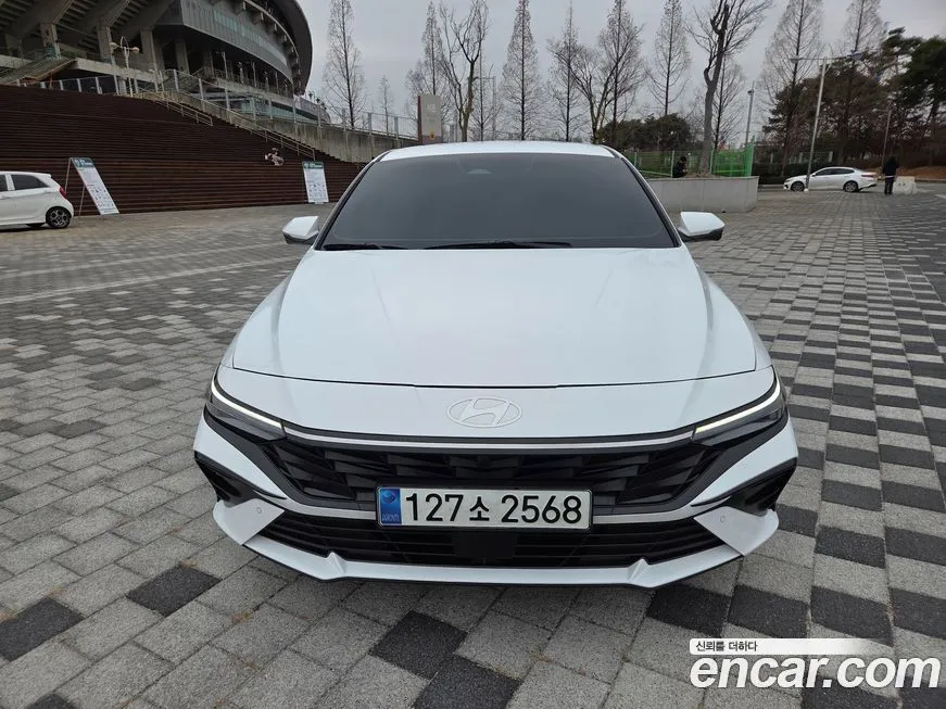 Hyundai AVANTE — фото 2
