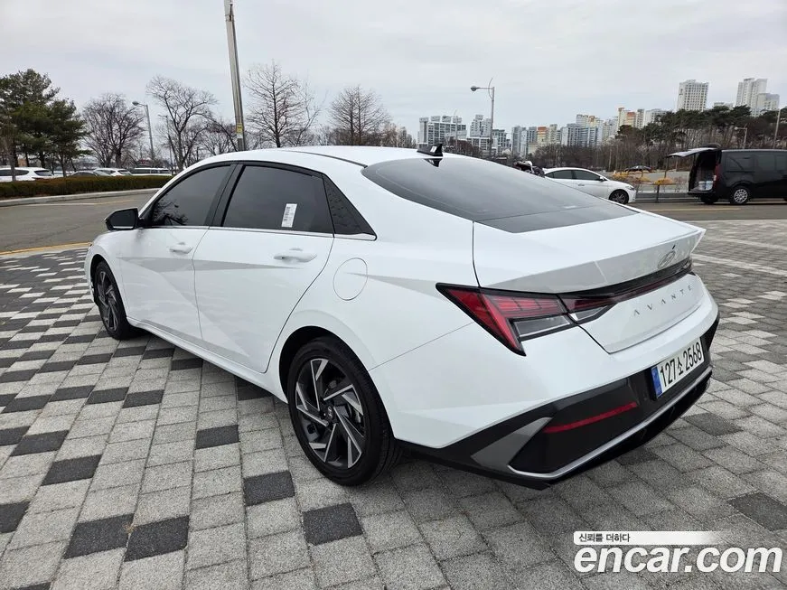 Hyundai AVANTE — фото 7