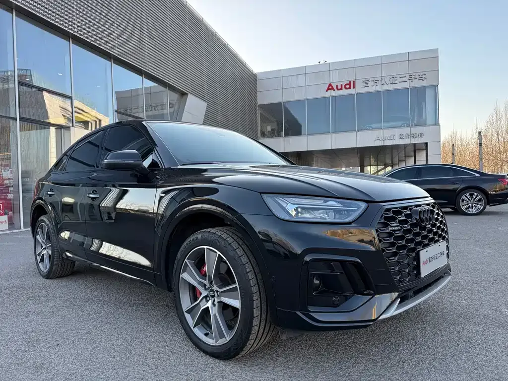 Audi Q5L Sportback 2023 из CN, фото 6