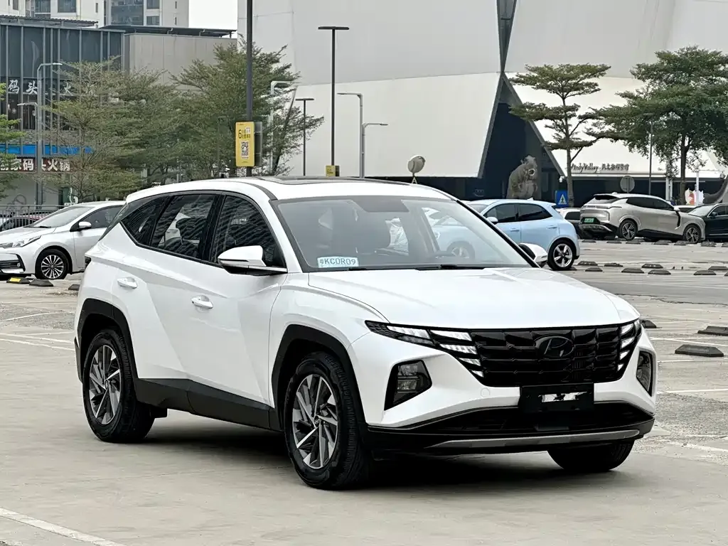 Hyundai Tucson — фото 8