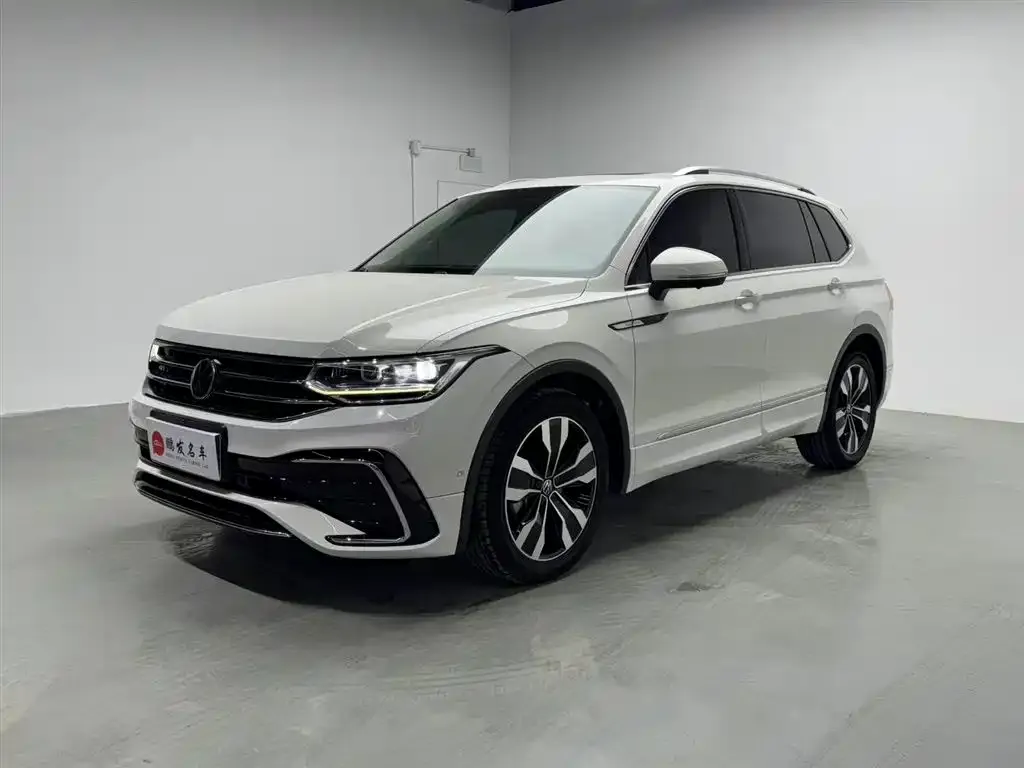 Volkswagen Tiguan L 2022 из CN, фото 1