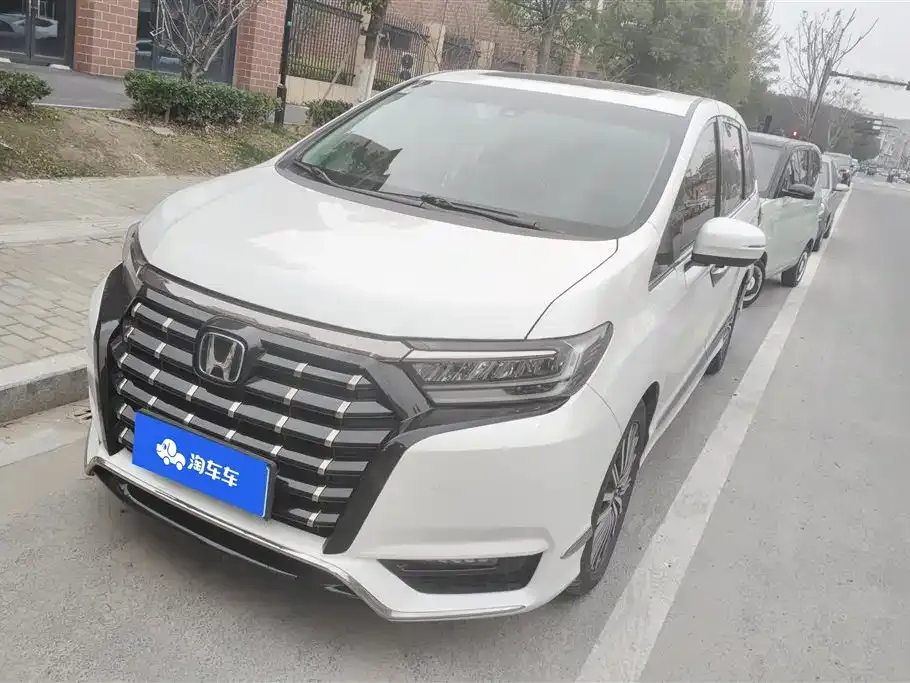 Honda Elysion 2022 из CN, фото 1