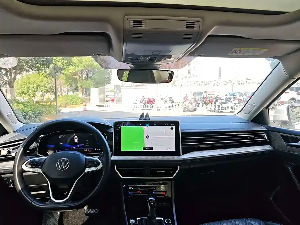 Volkswagen Sagitar 2023 из CN, фото 9