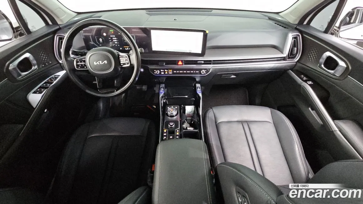 Kia Sorento — фото 9