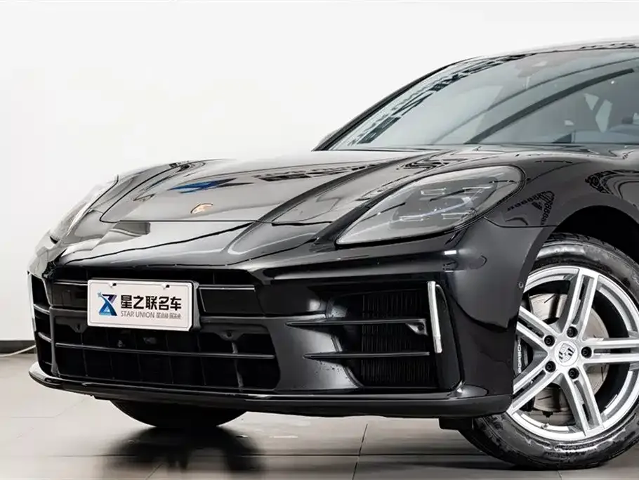 Porsche Panamera 2025 из CN, фото 2