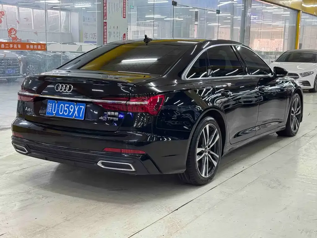 Audi A6L 2022 из CN, фото 6