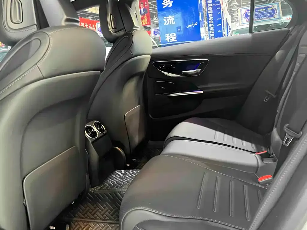 Mercedes-Benz C-Class 2023 из CN, фото 6